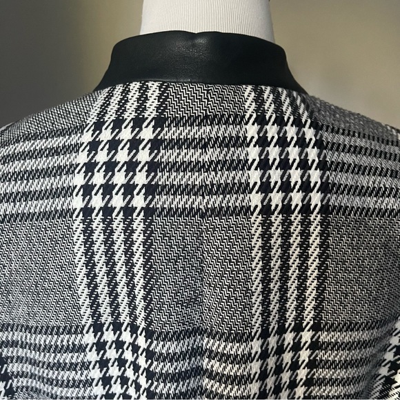 BCBGMAXAZRIA Plaid Coat - Picture 6 of 7